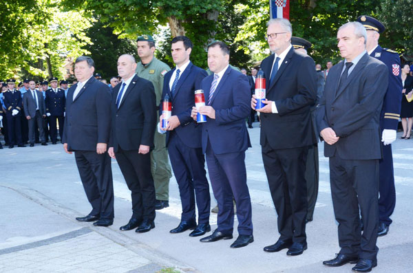 a99b8ee1c7d2abd54627